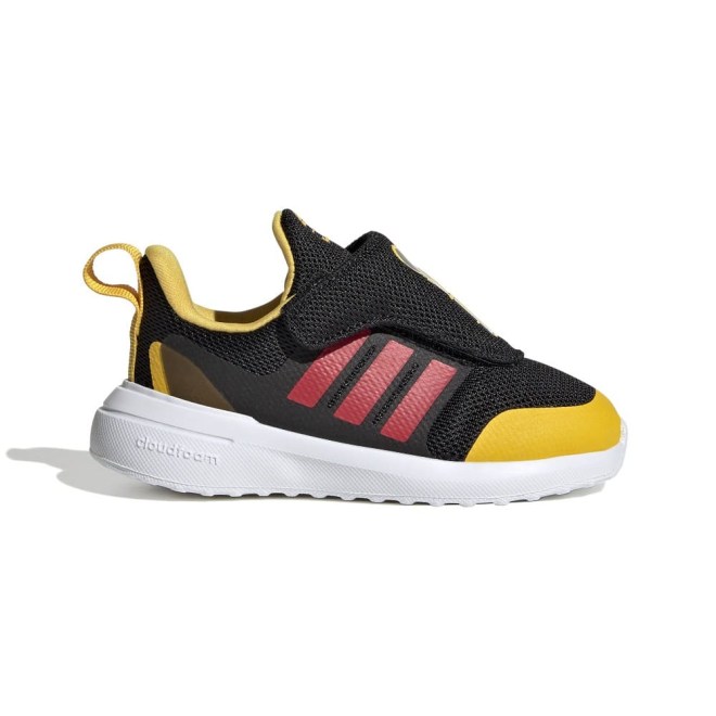 IG7166_1_FOOTWEAR_Photography_Side-Lateral-Center-View_white