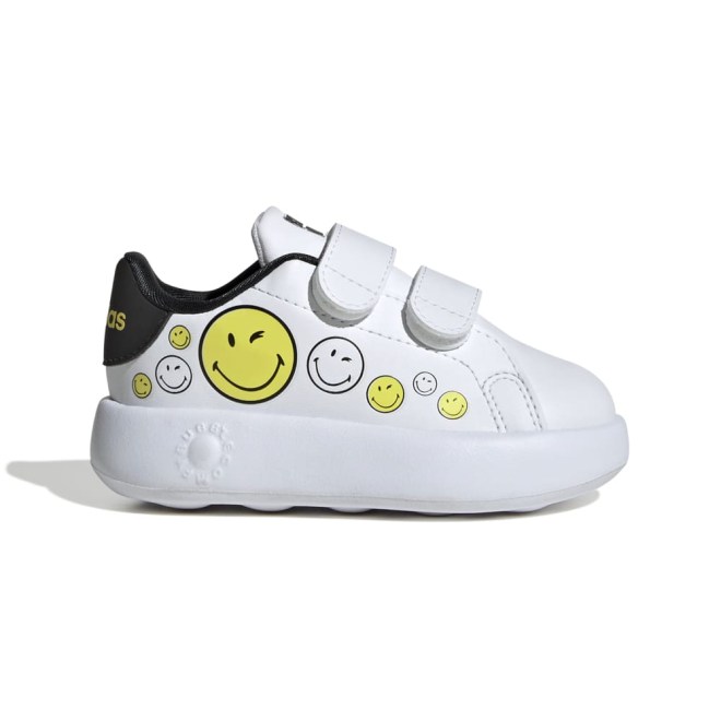 IH6257_1_FOOTWEAR_Photography_Side-Lateral-Center-View_white